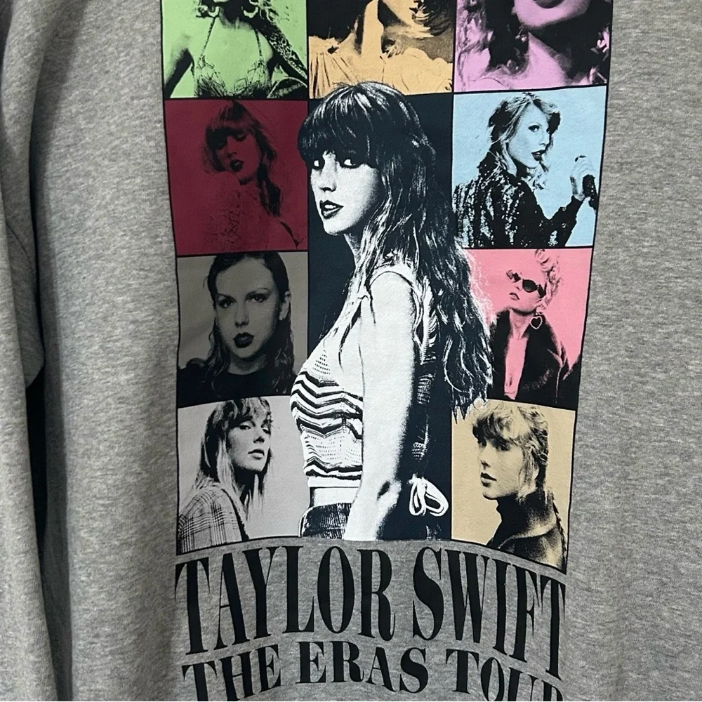 Taylor Swift The Eras Tour Heather Gray Crewneck Sweatshirt OVERSIZED Size Small - Picture 5 of 8